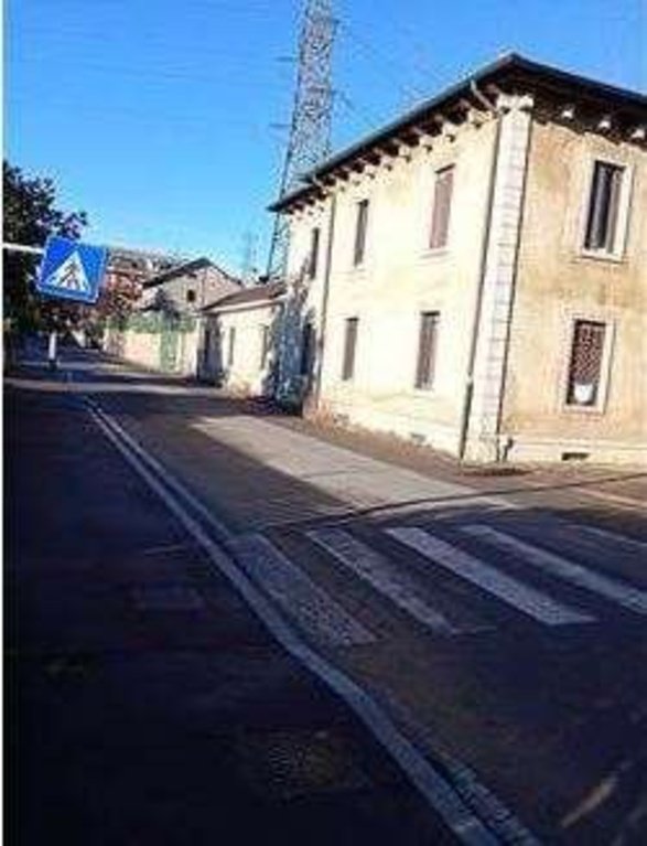 appartamento in vendita a Saronno