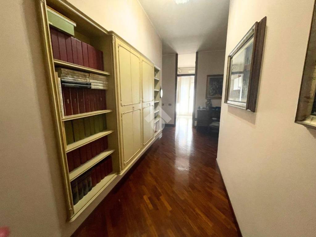 appartamento in vendita a Saronno