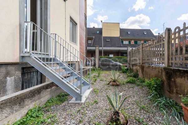 appartamento in vendita a Saronno