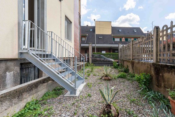 appartamento in vendita a Saronno