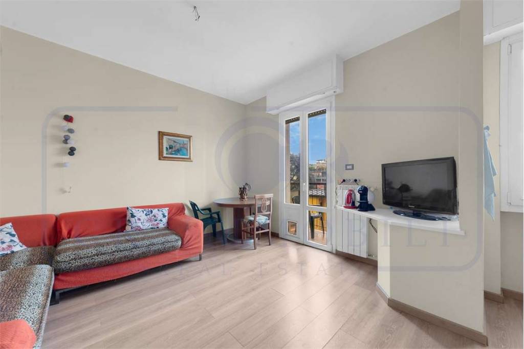 appartamento in vendita a Saronno