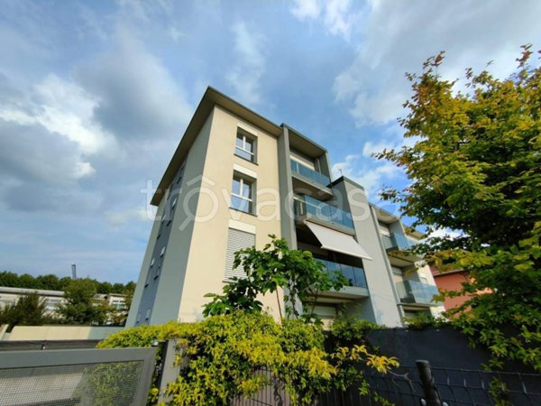 appartamento in vendita a Saronno