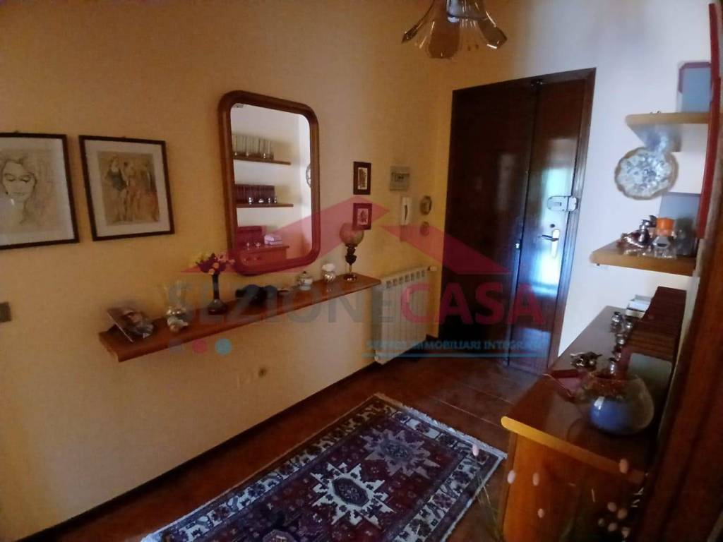 appartamento in vendita a Saronno