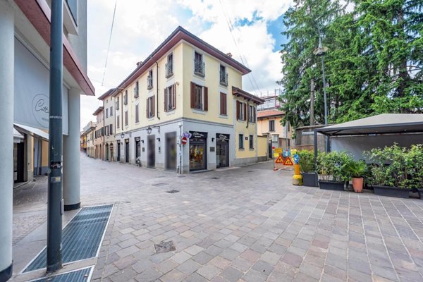 appartamento in vendita a Saronno