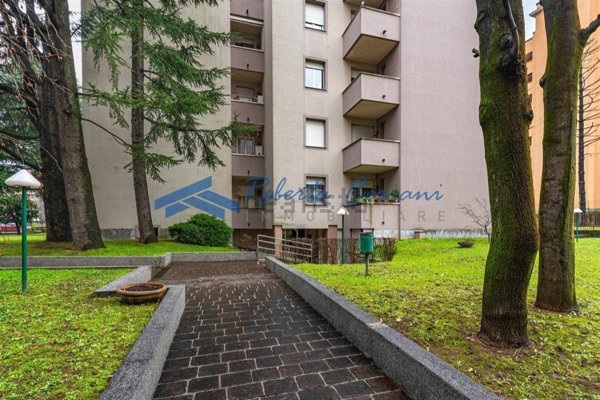 appartamento in vendita a Saronno