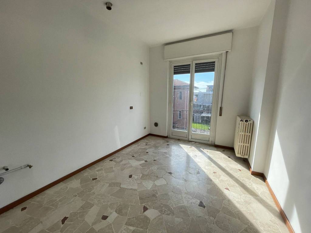 appartamento in vendita a Saronno
