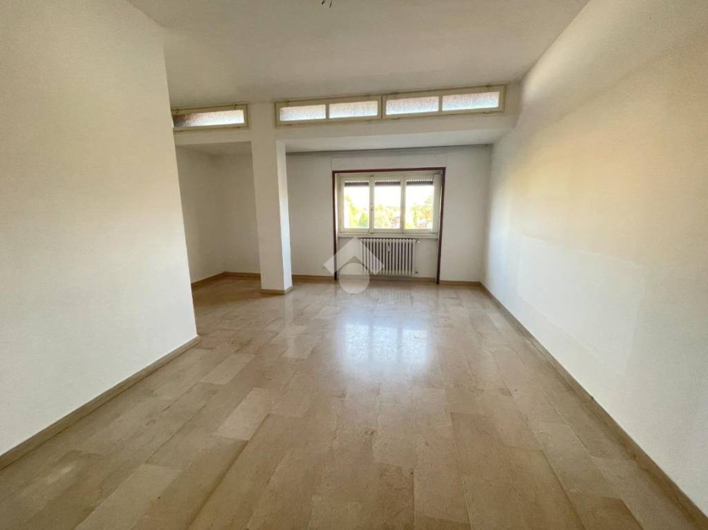 appartamento in vendita a Saronno