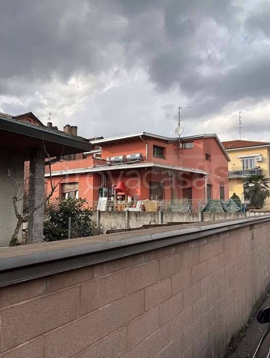appartamento in vendita a Saronno