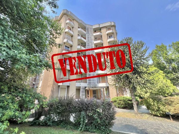 appartamento in vendita a Saronno