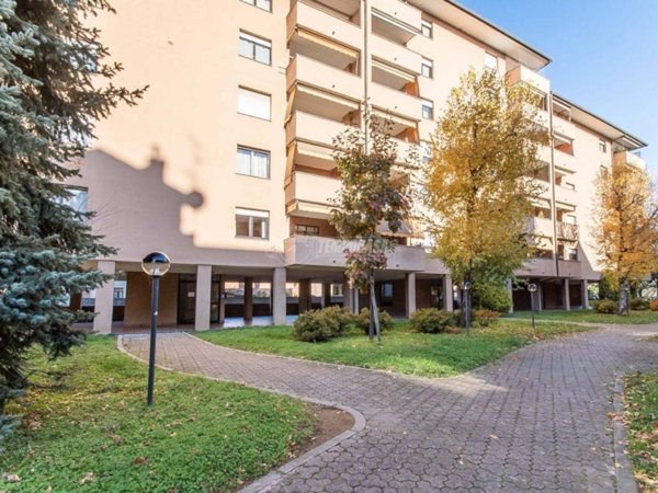 appartamento in vendita a Saronno