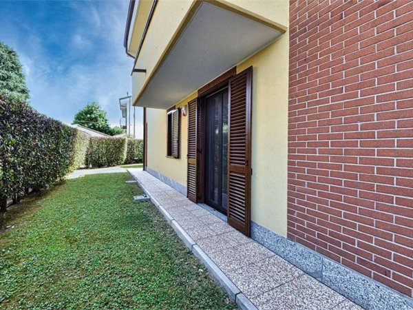 appartamento in vendita a Saronno