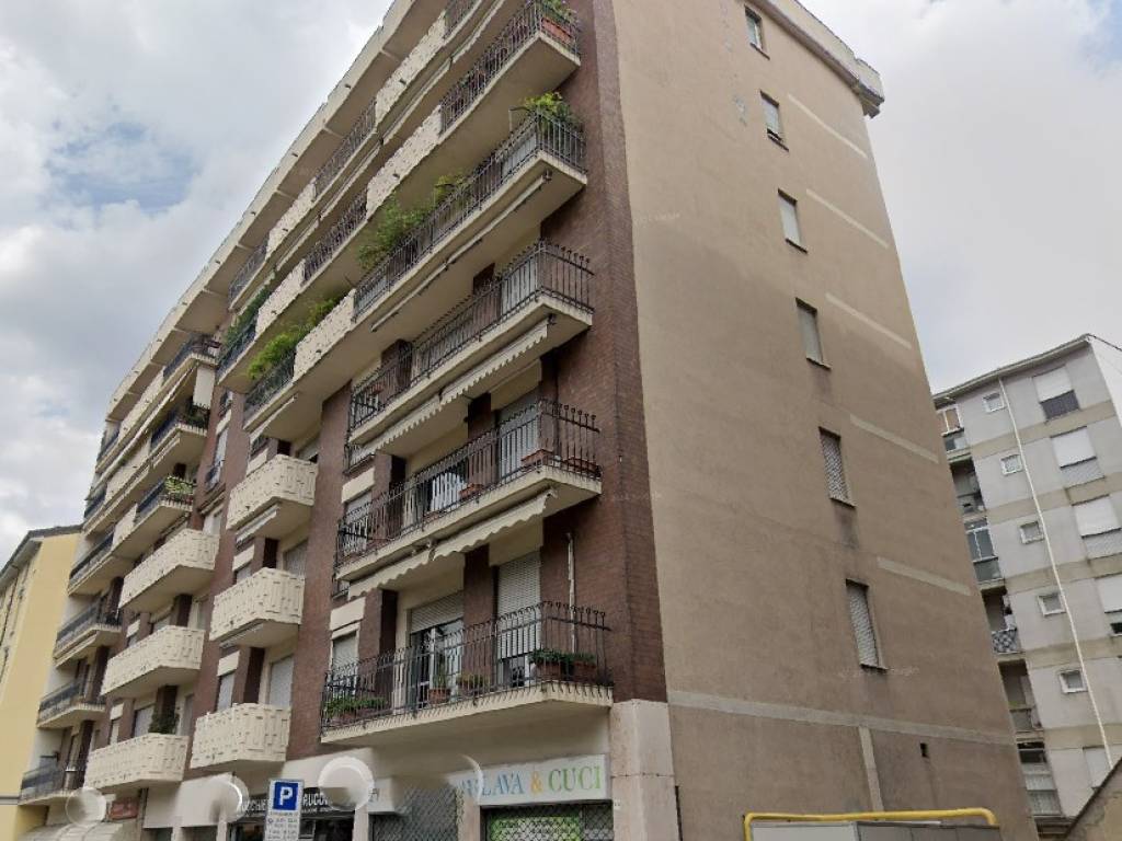 appartamento in vendita a Saronno