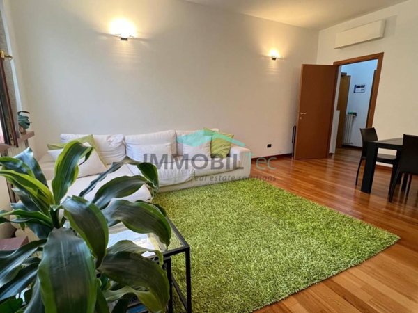 appartamento in vendita a Saronno