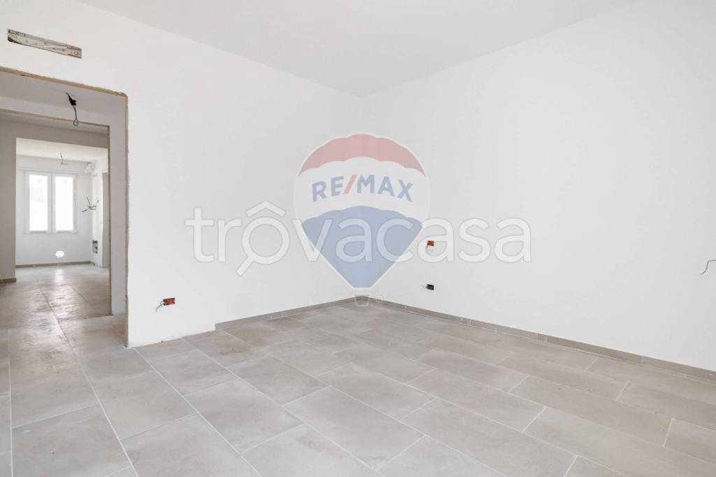 appartamento in vendita a Saronno