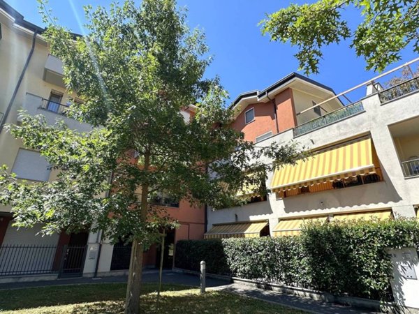 appartamento in vendita a Saronno