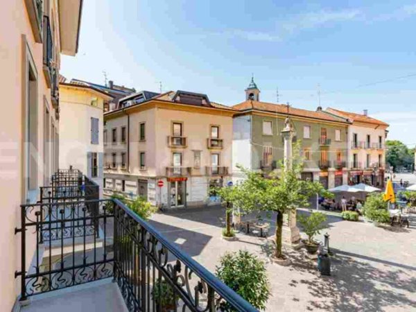 appartamento in vendita a Saronno