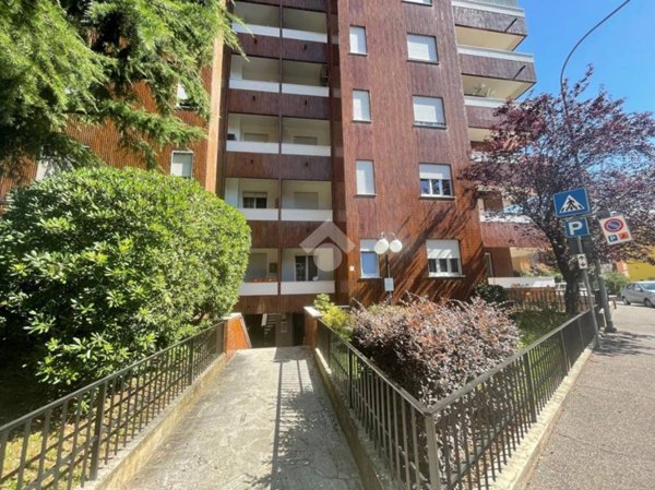 appartamento in vendita a Saronno