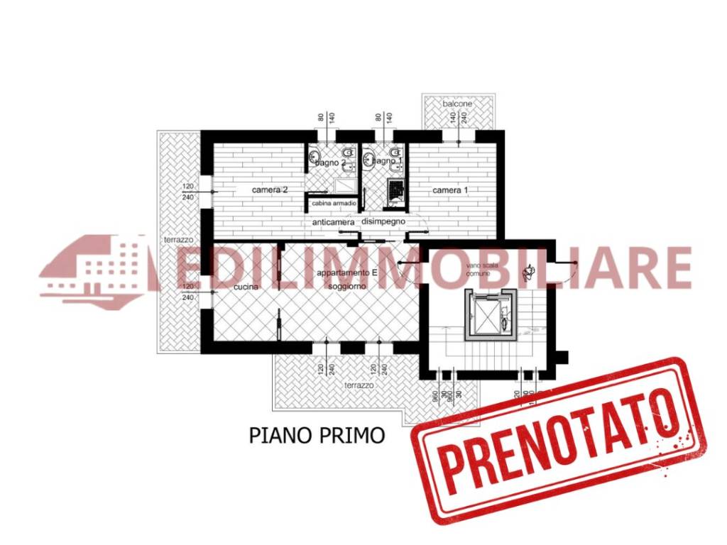 appartamento in vendita a Saronno