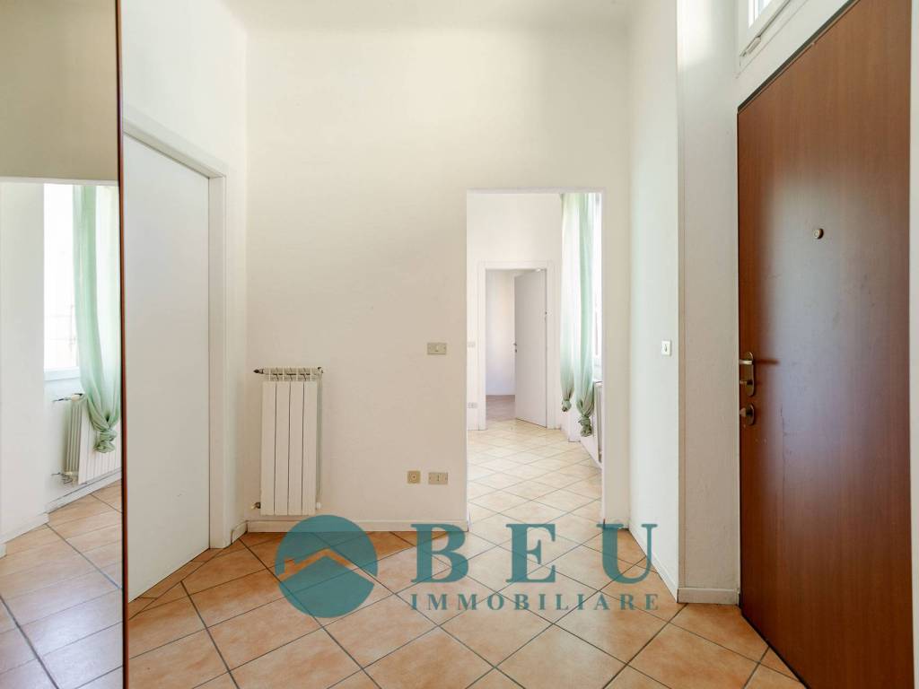 appartamento in vendita a Saronno