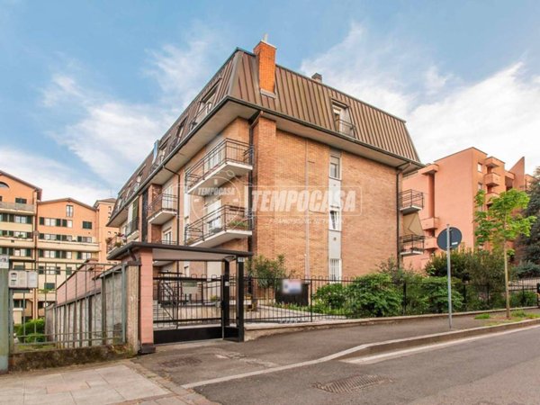 appartamento in vendita a Saronno