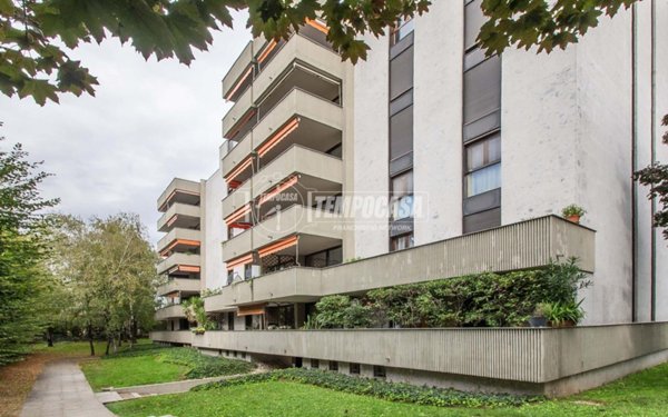 appartamento in vendita a Saronno