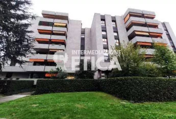 appartamento in vendita a Saronno