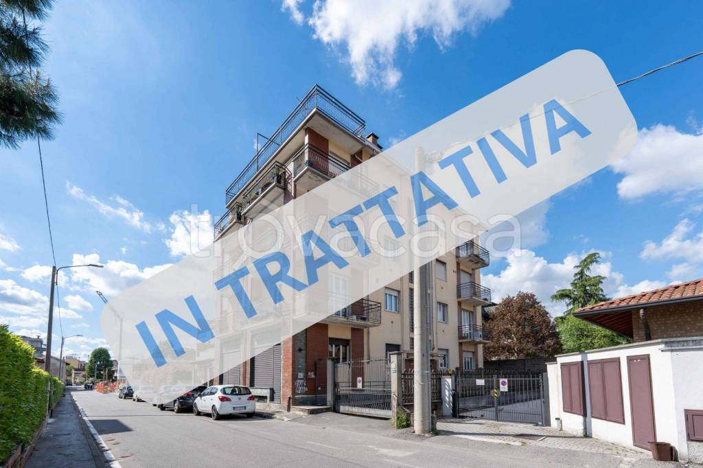 appartamento in vendita a Saronno