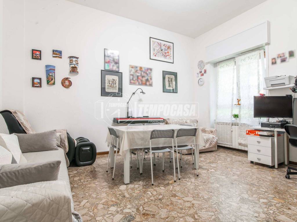 appartamento in vendita a Saronno