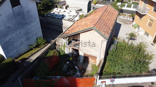 appartamento in vendita a Saronno