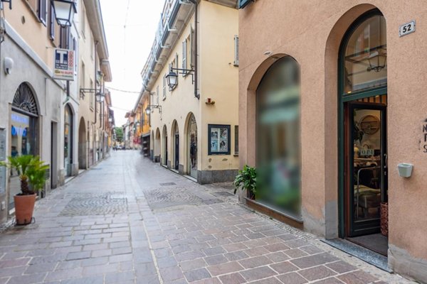 appartamento in vendita a Saronno