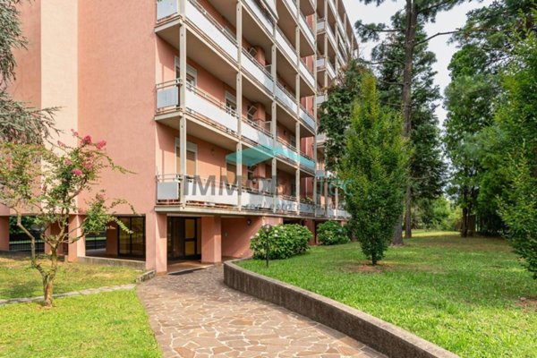 appartamento in vendita a Saronno