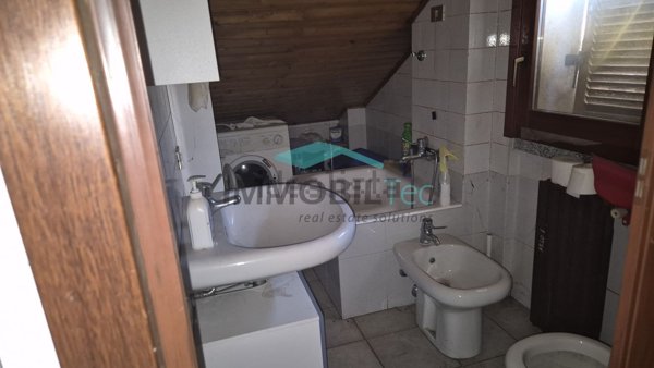 locale di sgombero in vendita a Saronno