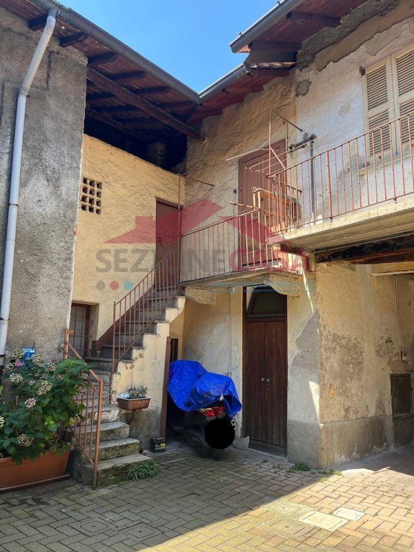 appartamento in vendita a Saronno