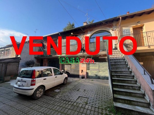 appartamento in vendita a Saronno
