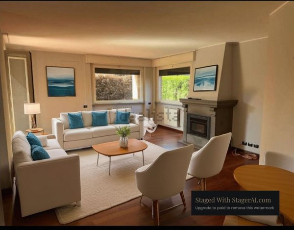 casa indipendente in vendita a Saronno