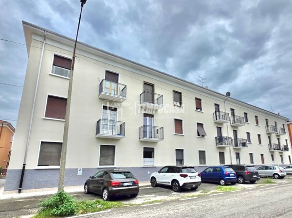 appartamento in vendita a Saronno