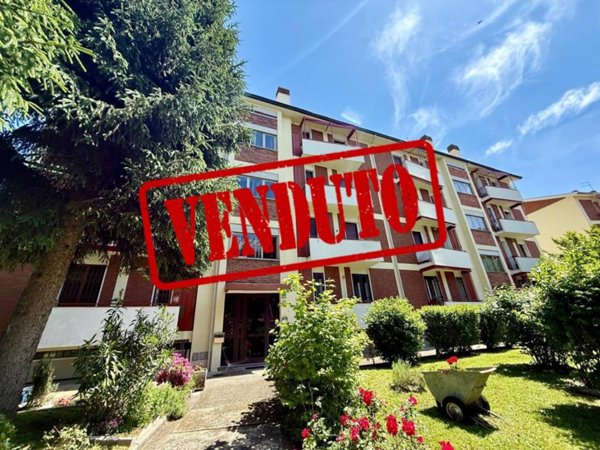 appartamento in vendita a Saronno