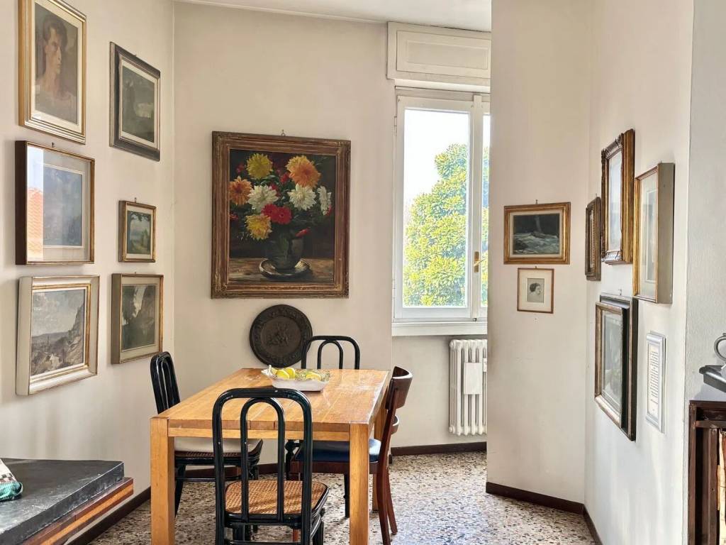 appartamento in vendita a Saronno