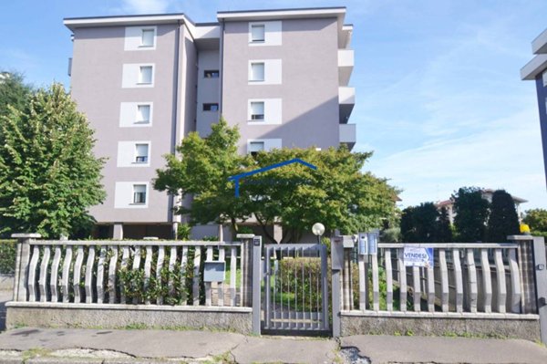 appartamento in vendita a Saronno