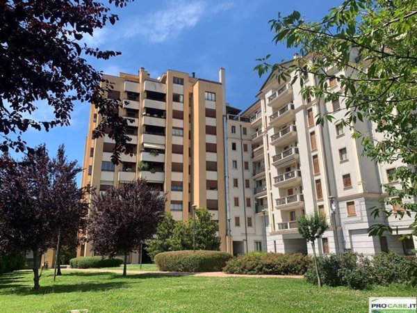 appartamento in vendita a Saronno