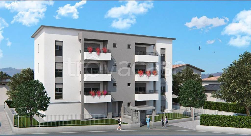 appartamento in vendita a Saronno