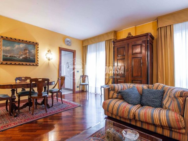 appartamento in vendita a Saronno