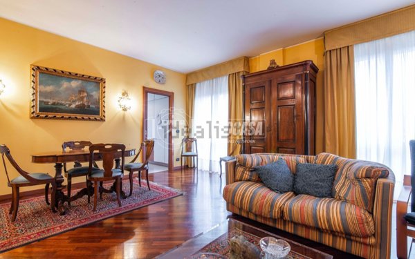 appartamento in vendita a Saronno