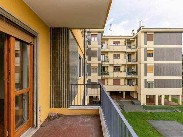 appartamento in vendita a Saronno