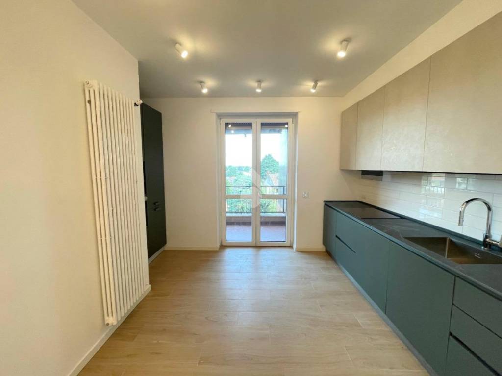 appartamento in vendita a Saronno