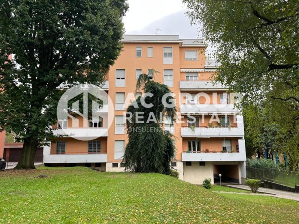 appartamento in vendita a Saronno