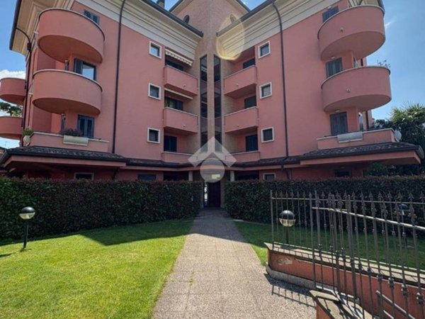 appartamento in vendita a Saronno