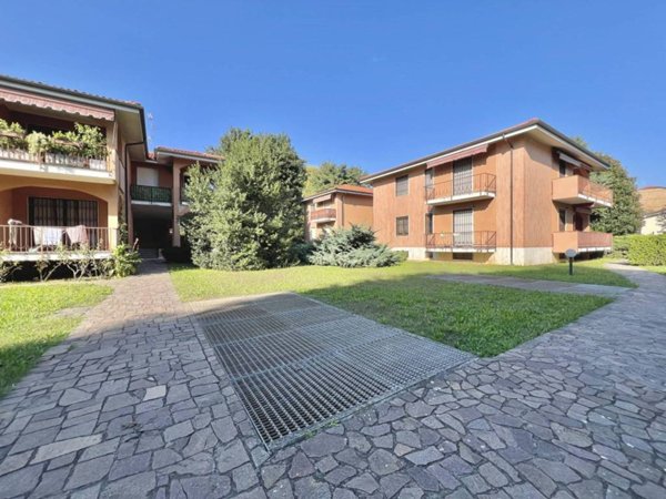 appartamento in vendita a Saronno