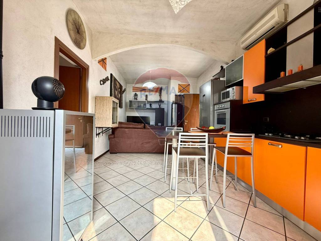 appartamento in vendita a Saronno