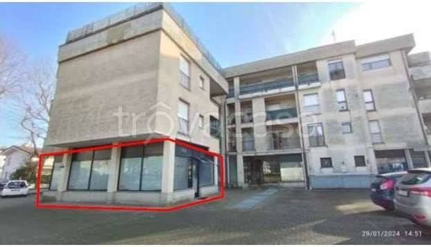 appartamento in vendita a Saronno